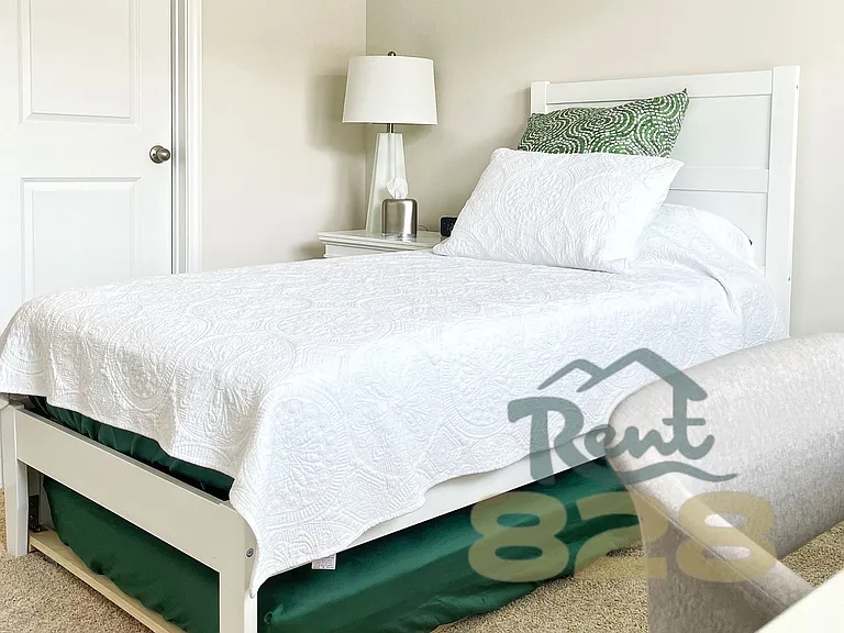 3rd bedroom - twin trundle bed
