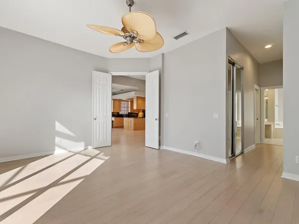 8445 E Garden Oaks Circle, Palm Beach Gardens, FL 33410