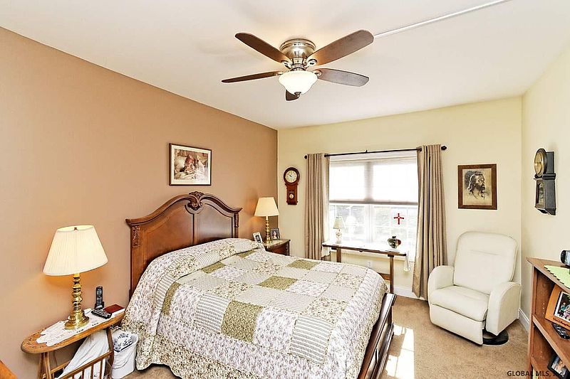 5th image of 804 VLY POINTE Drive