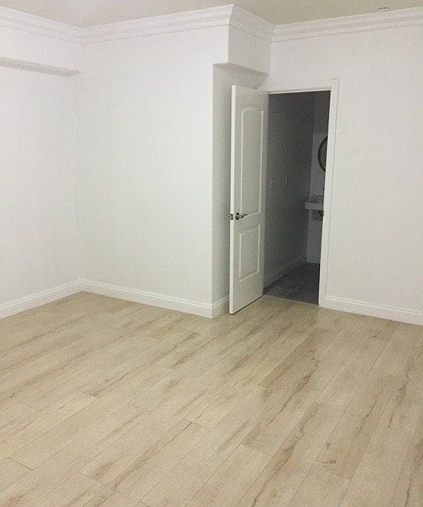 Bonus room with half bath