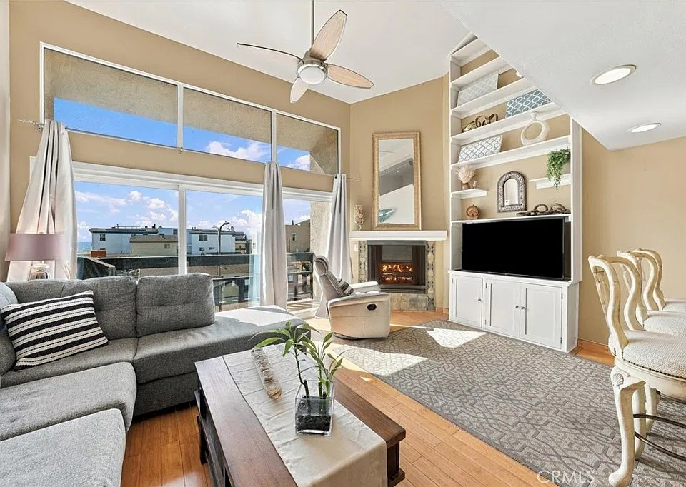 320 Hermosa Ave