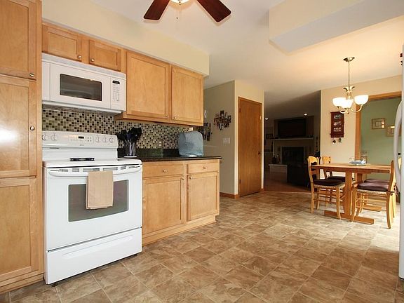 4th image of 1308 Sunny Dale Ct