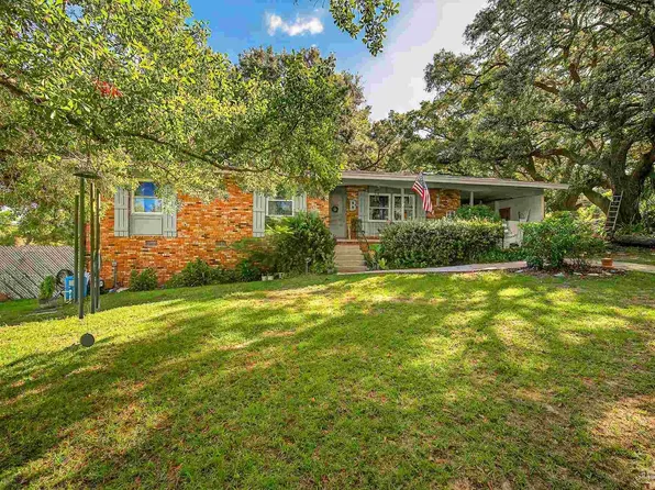 5500 E Shore Dr, Pensacola, FL 32505