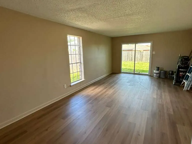 2604 Richland St #1 — Photo 6