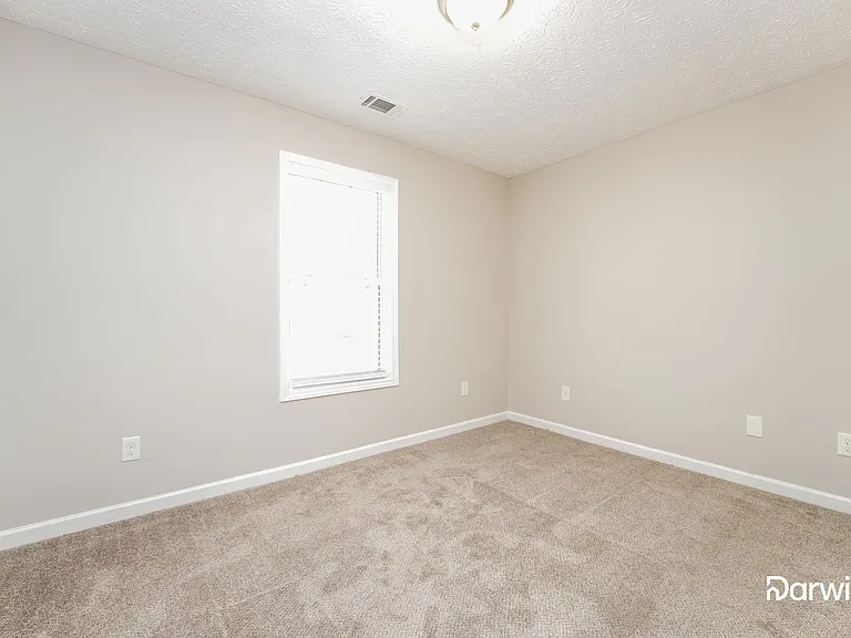 610 Pebble Blvd — Photo 12