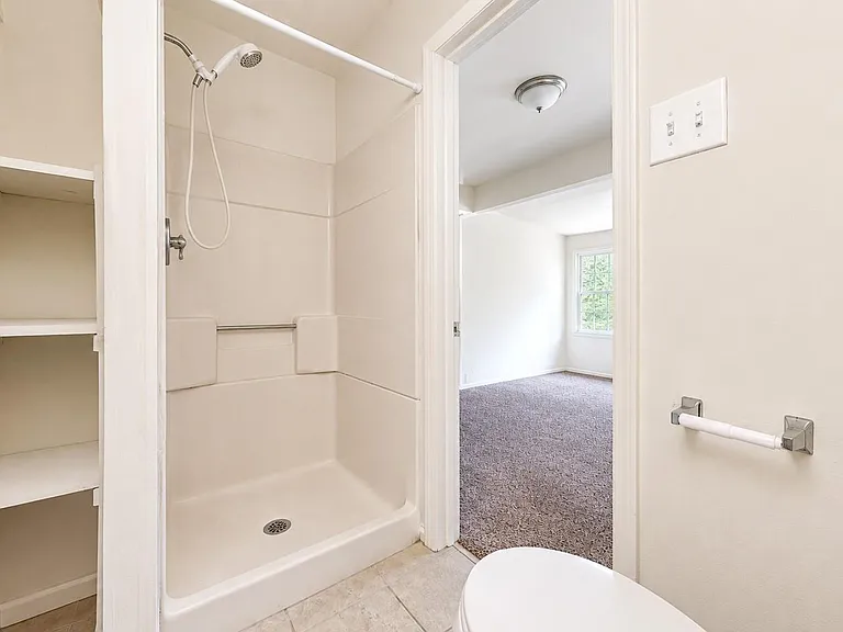 316 Pitney Rd — Photo 25