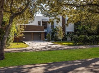 Amd Pl Griffing Biscayne, Biscayne Park, FL 33161