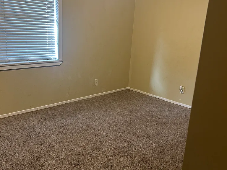 4211 Jan Cir E — Photo 13