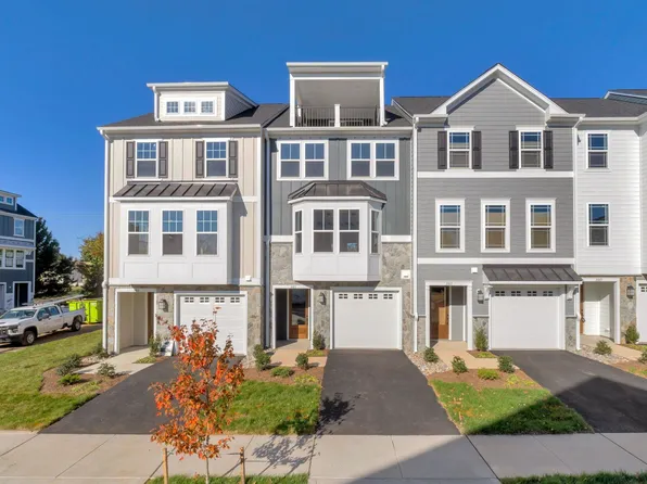 2020 Calico Ct, Charlottesville, VA 22911