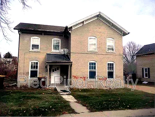 810 1/2 E Shawnee St Photo 1 810 1/2 E Shawnee St Photo 1