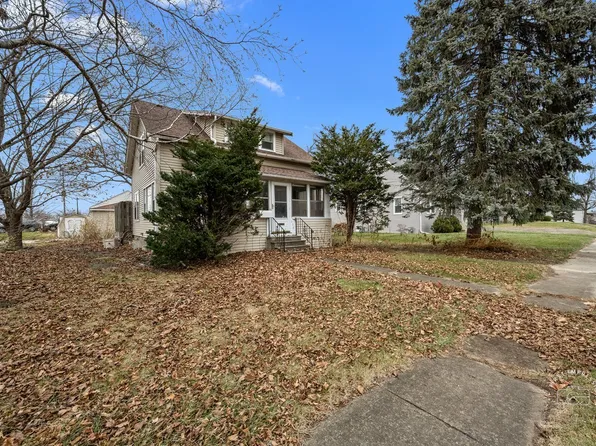 228 S Main St, Montgomery, IL 60538