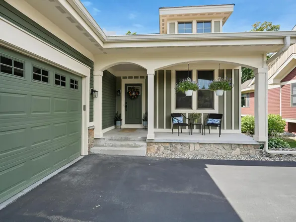 4033 Heritage Ln, Prior Lake, MN 55372