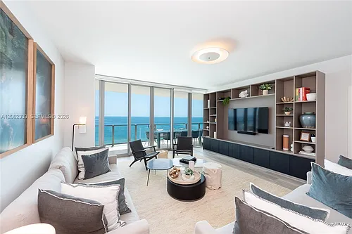 360 Ocean Dr #904S Photo 1