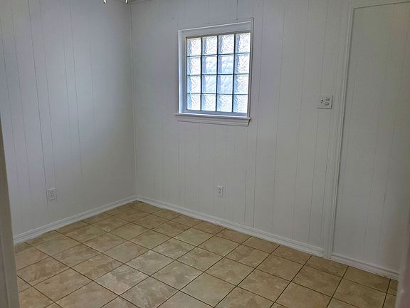 5th image of 1616 59th St APT 11