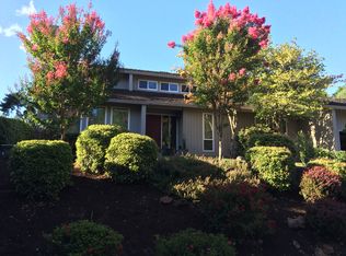 2979 Riven Dell Rd, Lake Oswego, OR 97034