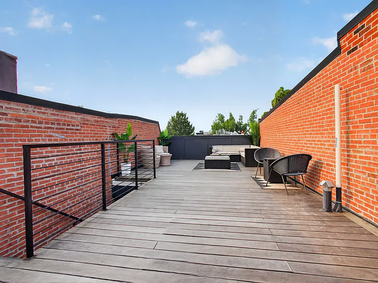 1311 R St NW #1 — Photo 21