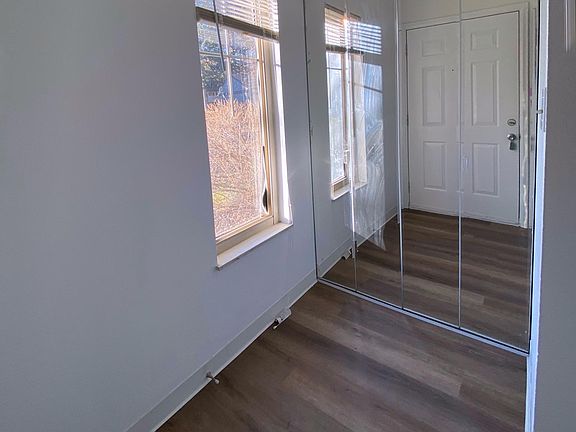 Entryway with closet