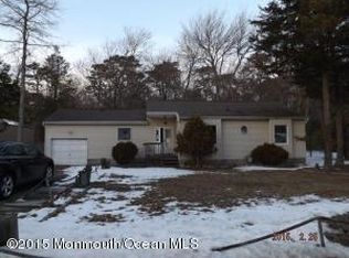 51 Harbor Inn Rd, Bayville, NJ 08721