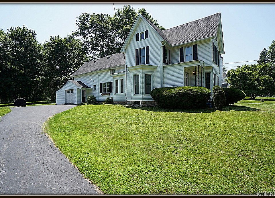 1st image of 12 W Main St