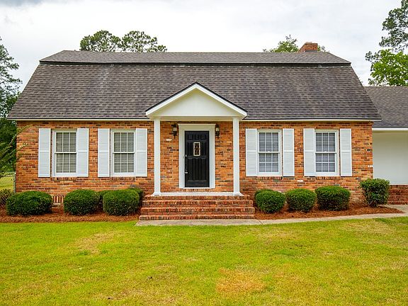 2nd image of 3025 Academy Dr