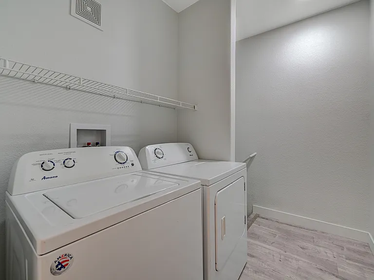 7717 Constanso Ave #204 — Photo 18