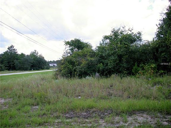 2nd image of 300 Daffodil Ln