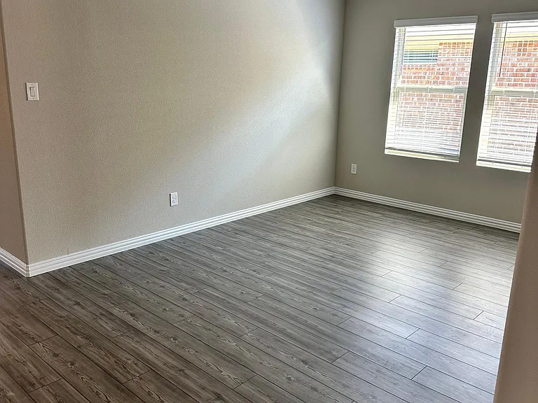 1606 Crystal Valley Way — Photo 9