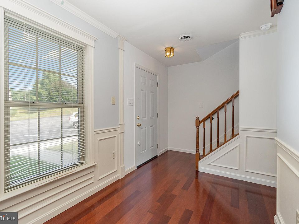 102 Weatherburn Dr, York, PA 17402 Zillow