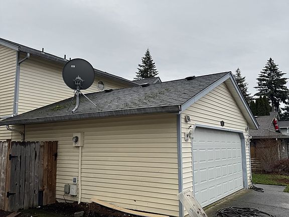 2nd image of 4019 NE 136th Ct