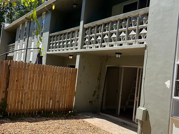 3rd image of 311 S Brown Ave APT 3