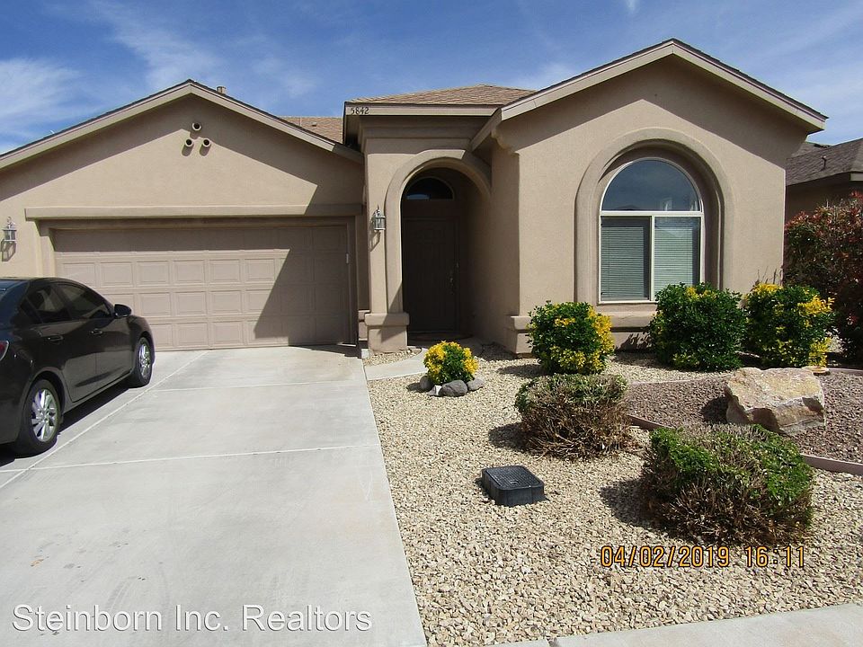 1st image of 5842 Coyote Flats St