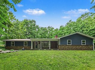 5661 Way Rd NW, Rapid City, MI 49676