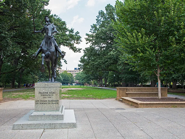 Meridian Park — Photo 25