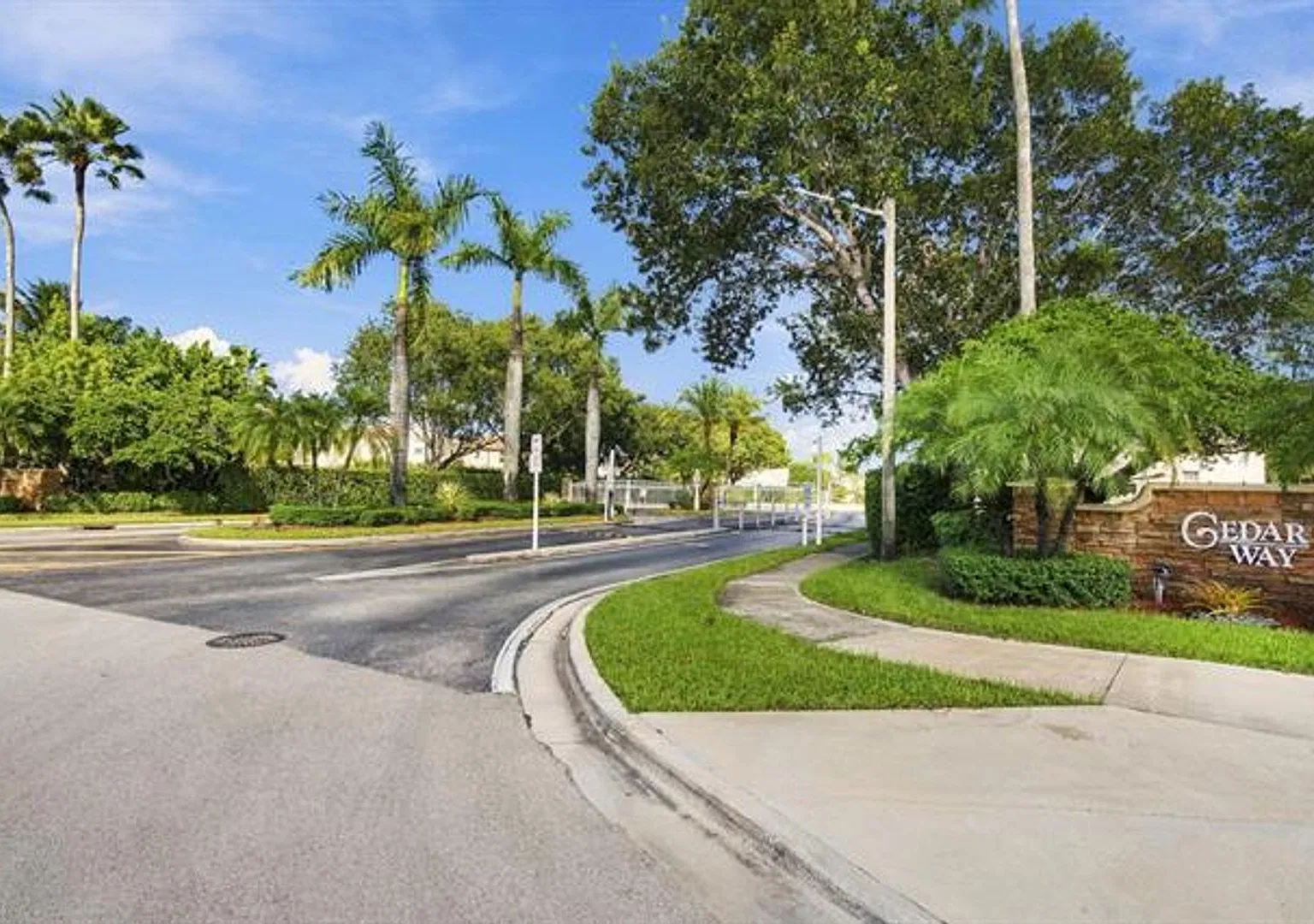 2271 NW 159th Ave # 2271, Pembroke Pines, FL 33028 — Photo 4