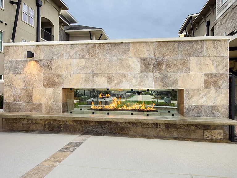 Park Rowe Apartments - Perkins Rowe — Photo 15