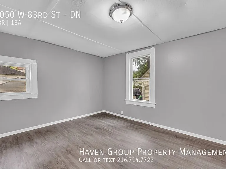 2050 W 83rd St #DN — Photo 14
