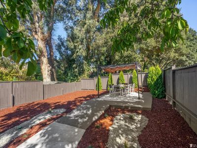 4528 Fairfax Ave, Oakland, CA, 94601