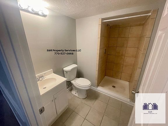4810 Baker bathroom_12182022