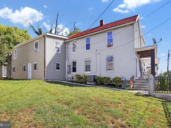 3212 Strickland St, Baltimore, MD 21229