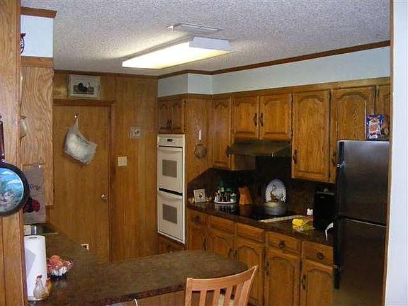4th image of 1519 Stonewall Dr