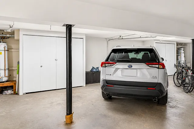 unit comes with parking space and basement storage locker