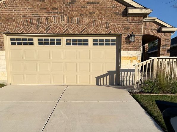 3326 Blossom Row
