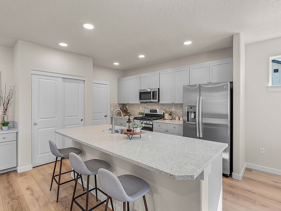 2024_07_23_2458_nw_upas_way_rdm-15