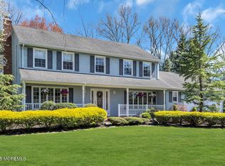 38 Jennifer Dr, Red Bank, NJ 07701