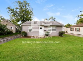 918 W Ridgemont Rd, Peoria, IL 61614