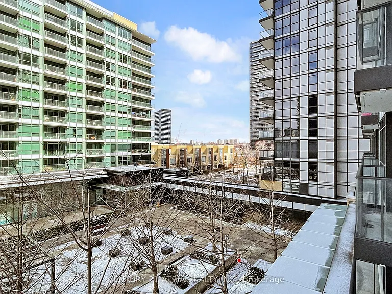 19 Singer Ct #310 — Photo 16