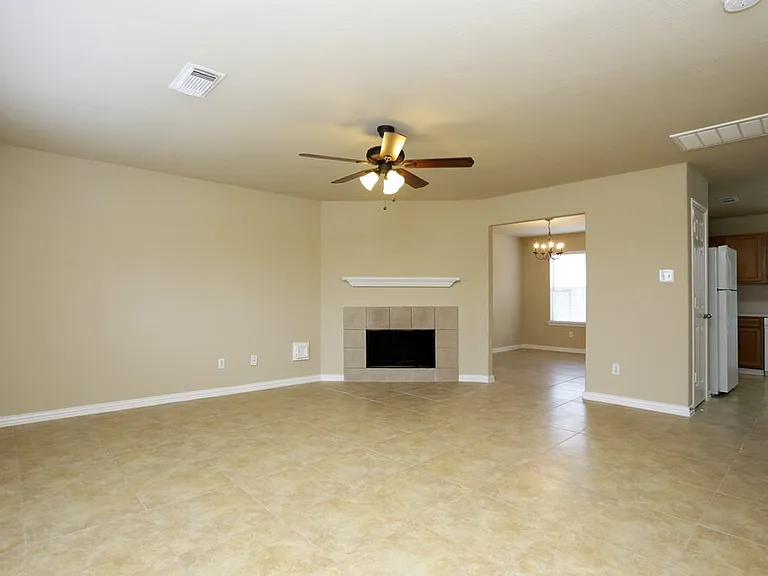 5219 Caymus Dr — Photo 3