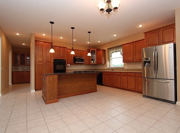 2nd image of 8402 Meadowmoore Blvd NW
