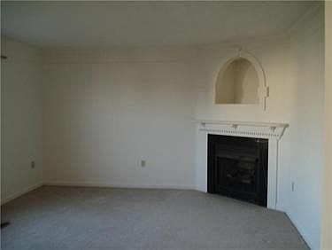 5th image of 127 Carlye Dr