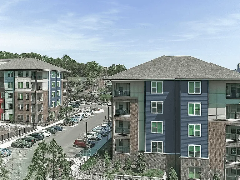 The Flats Exchange on Erwin Apartments — Photo 40